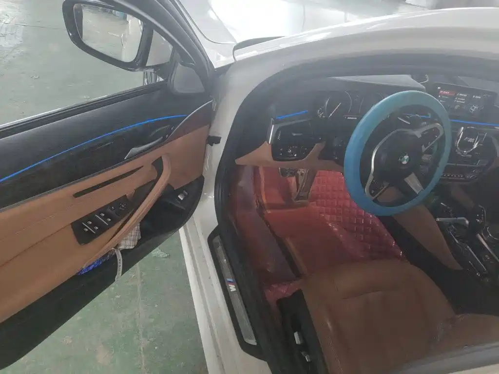 BMW 5 Series — миниатюра 14