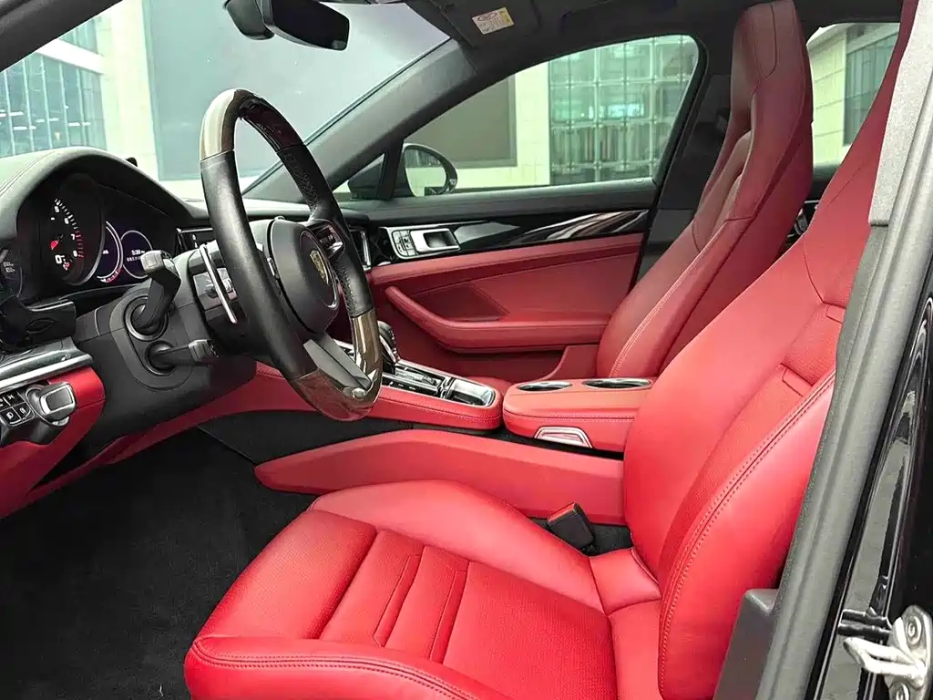 Porsche Panamera — миниатюра 6