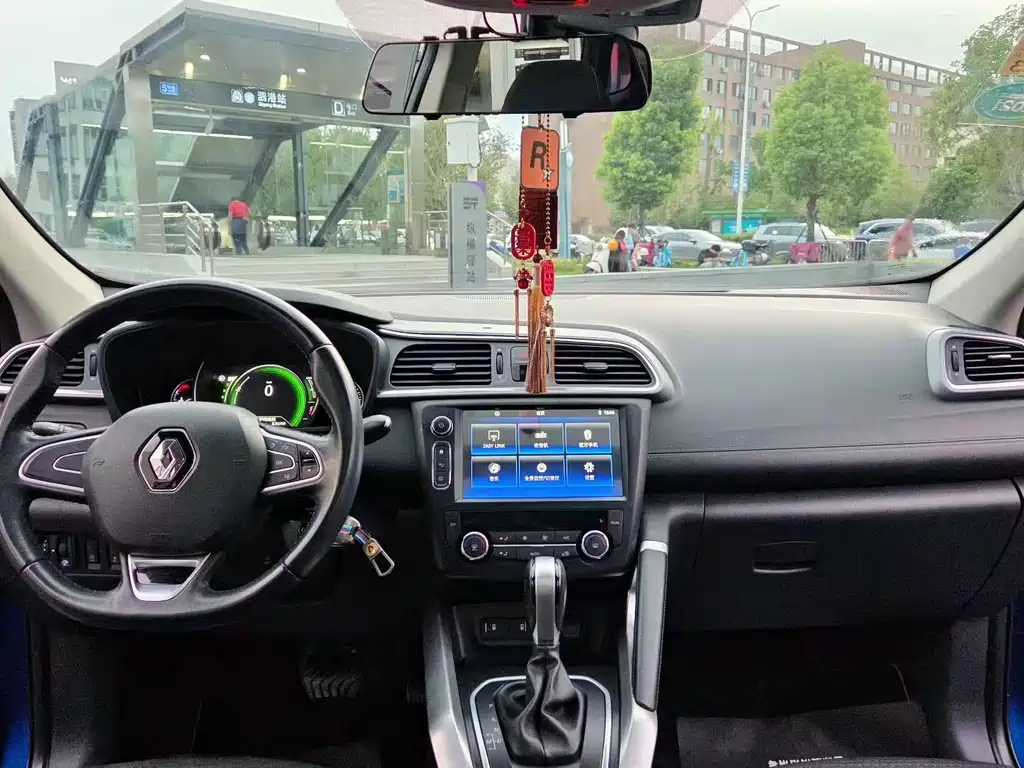 Renault Kadjar — миниатюра 7