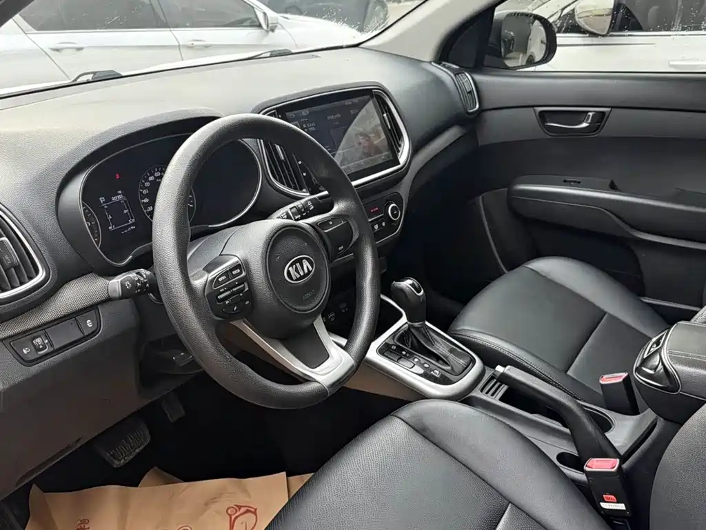 Kia KX3 — миниатюра 6