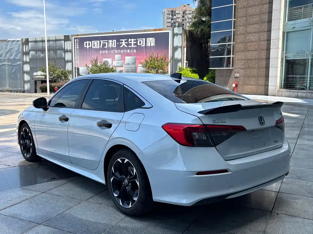 Honda Civic — миниатюра 7