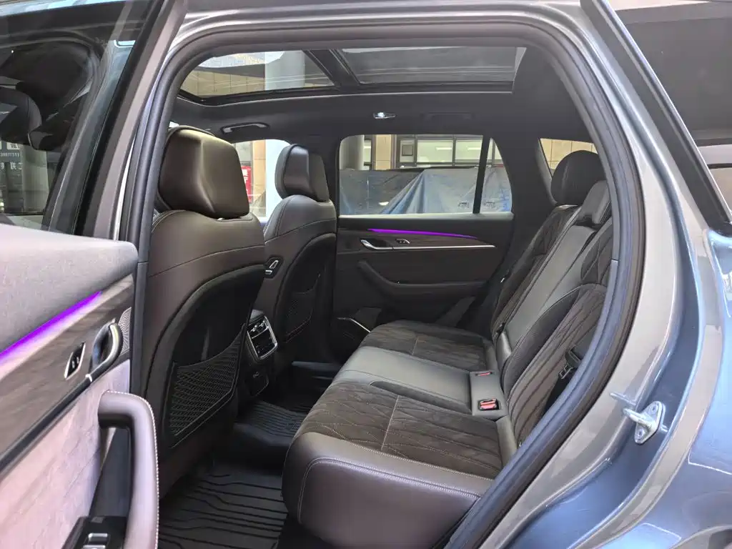Geely Xingyue L — миниатюра 10