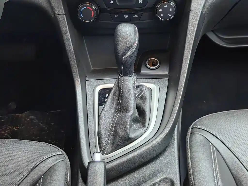 Buick Excelle — миниатюра 13