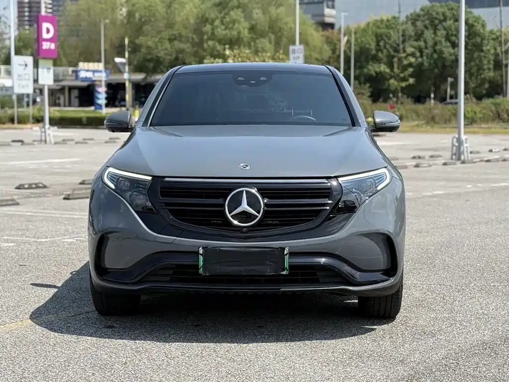 Mercedes-Benz EQC — миниатюра 3