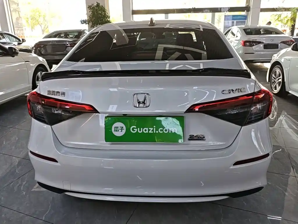 Honda Civic — миниатюра 6