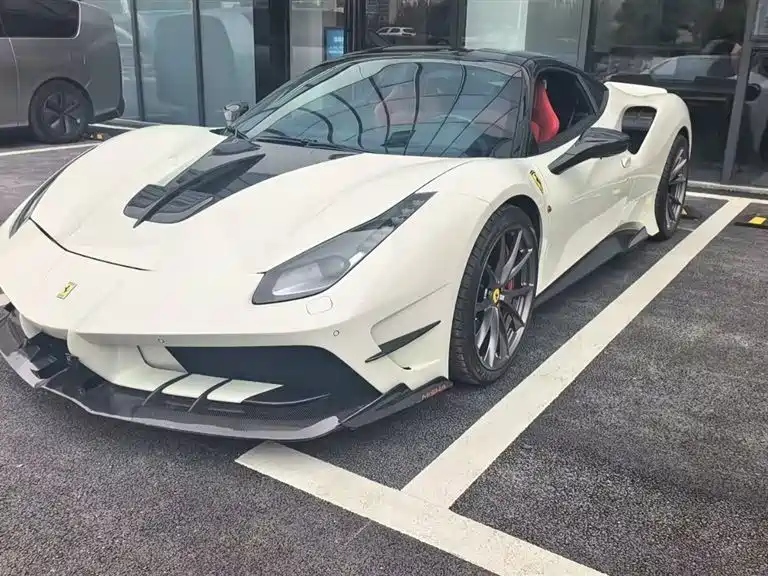 Купить Ferrari 488