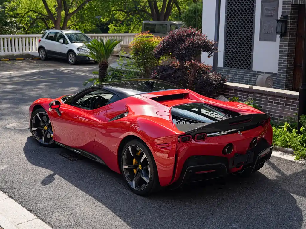 Ferrari SF90 2020 3.9T V8 Stradale