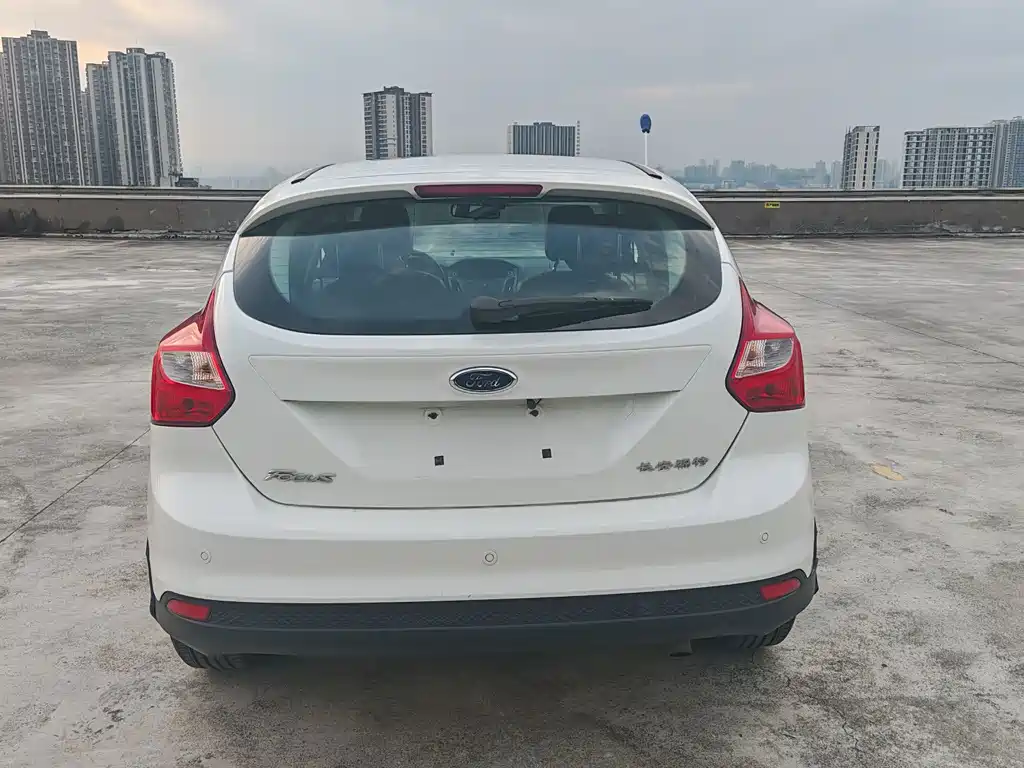 Ford Focus — миниатюра 3