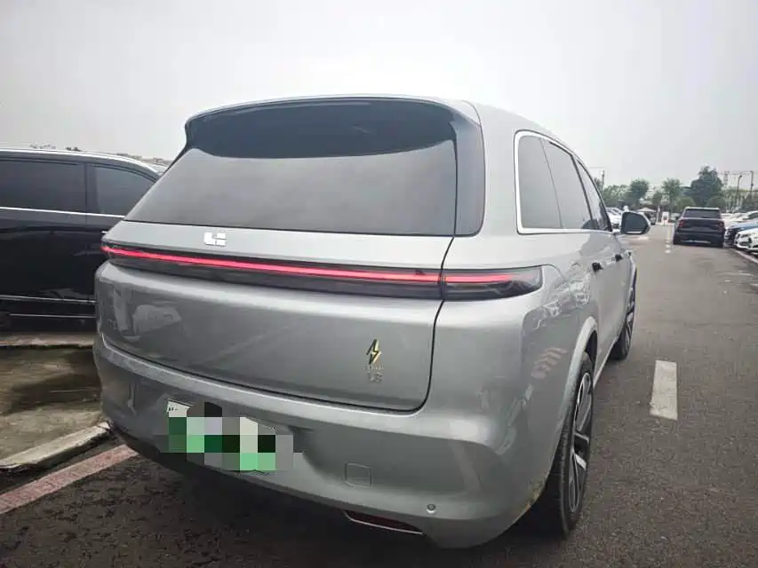 Li Auto Li L8 — миниатюра 10