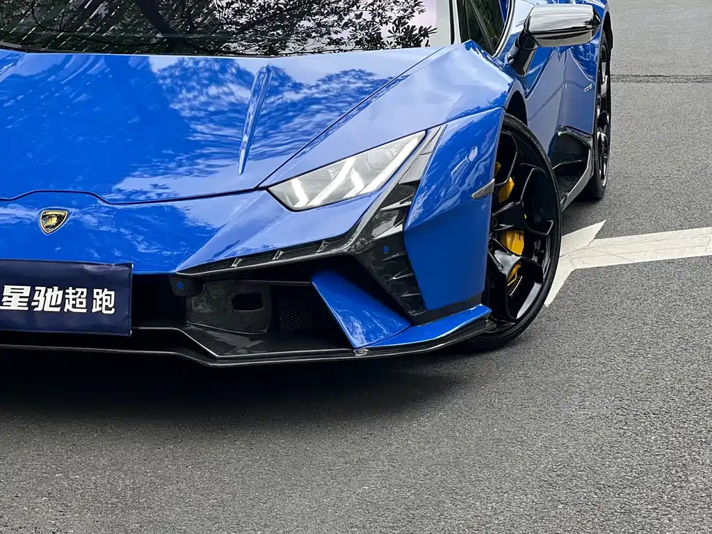 Lamborghini Huracán — миниатюра 2