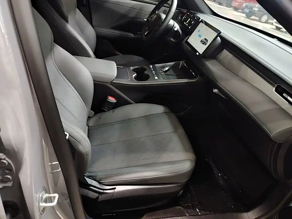 BYD Qin PLUS — миниатюра 25