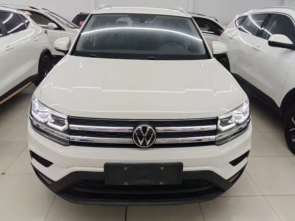 Volkswagen Tharu — миниатюра 3