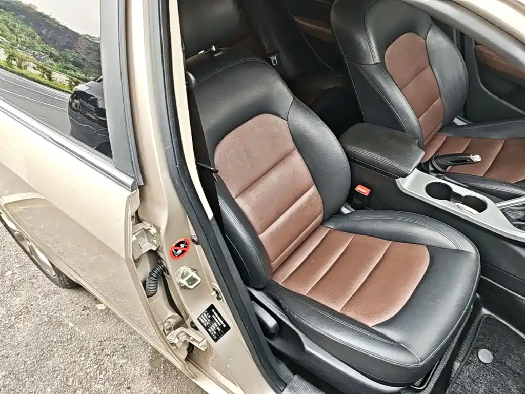 Geely Vision — миниатюра 25