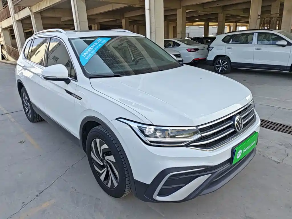 Volkswagen Tiguan L — миниатюра 4