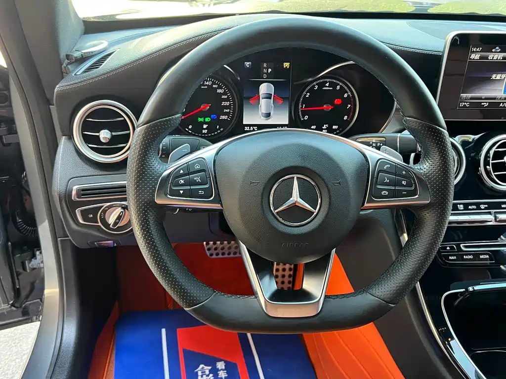 Mercedes-Benz C-Class (Import) — миниатюра 31