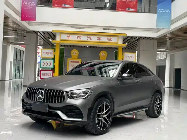 Mercedes-Benz GLC 2021 GLC 300 4 MATIC SUV — фото 1