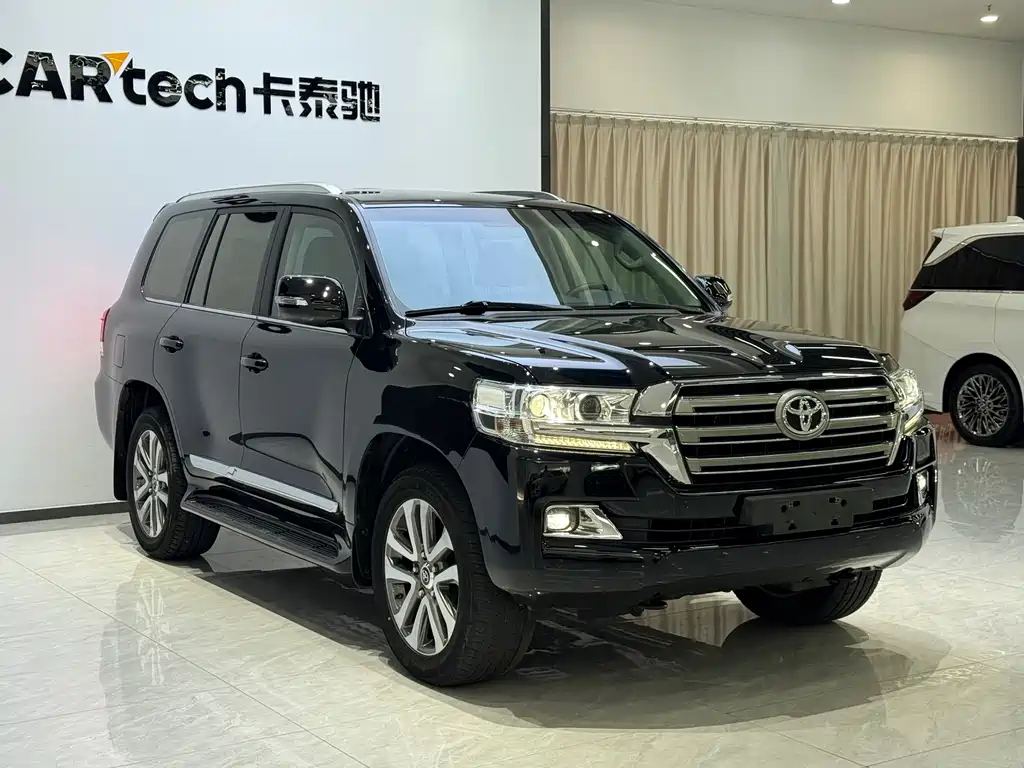 Toyota Land Cruiser — миниатюра 3