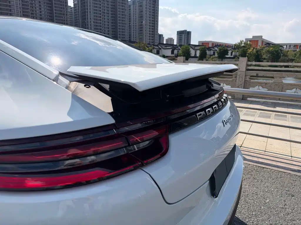 Porsche Panamera — миниатюра 18