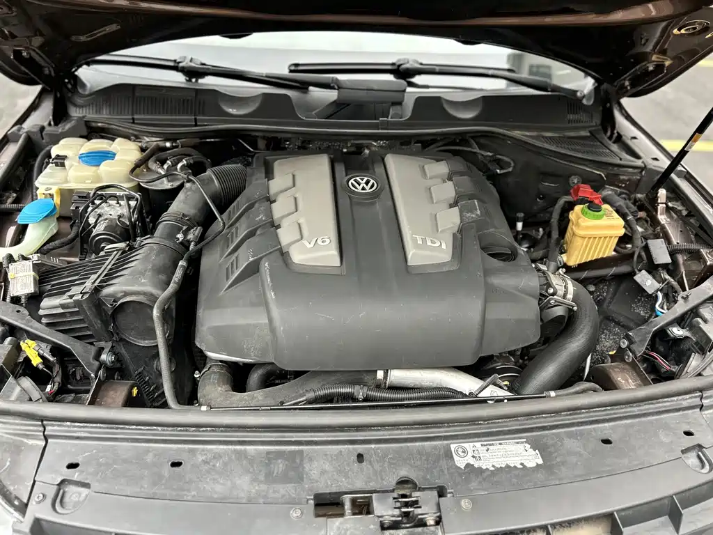 Volkswagen Touareg — миниатюра 43