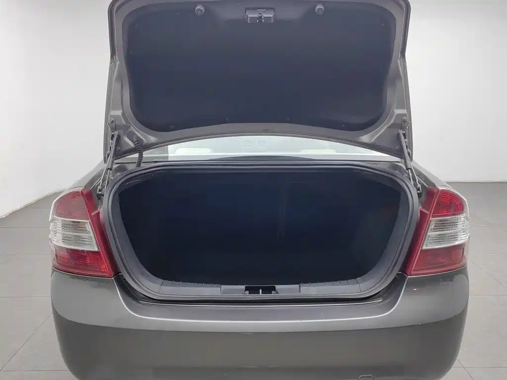 Ford Focus — миниатюра 16