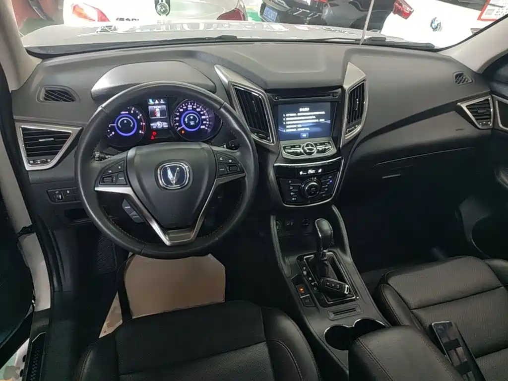 Changan CS75 — миниатюра 10