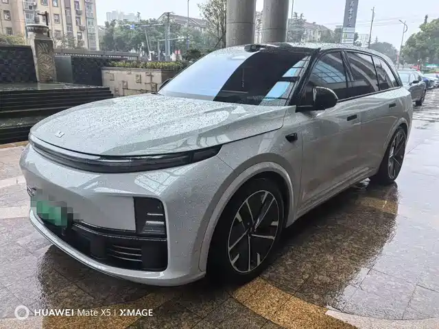 Li Auto IDEAL L7 2025