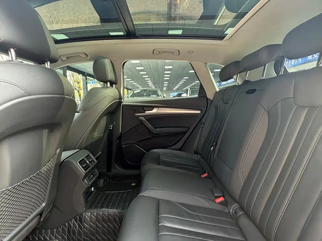 Audi Q5L — миниатюра 6