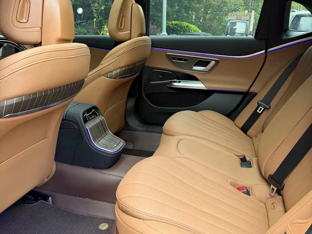 Mercedes-Benz E-Class New Energy — миниатюра 5