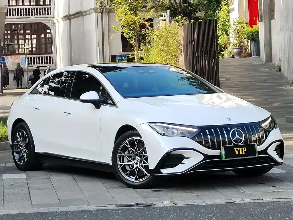 Mercedes-Benz EQE — миниатюра 2