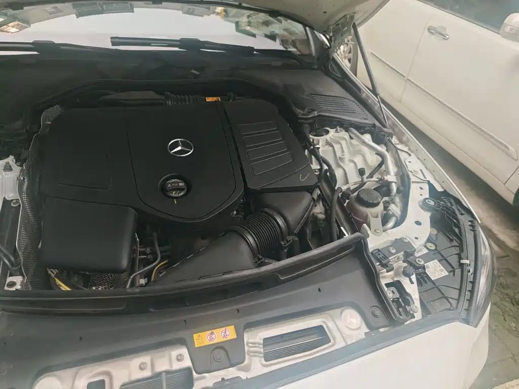 Mercedes-Benz C-Class — миниатюра 21