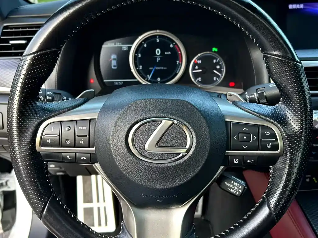 Lexus GS — миниатюра 6