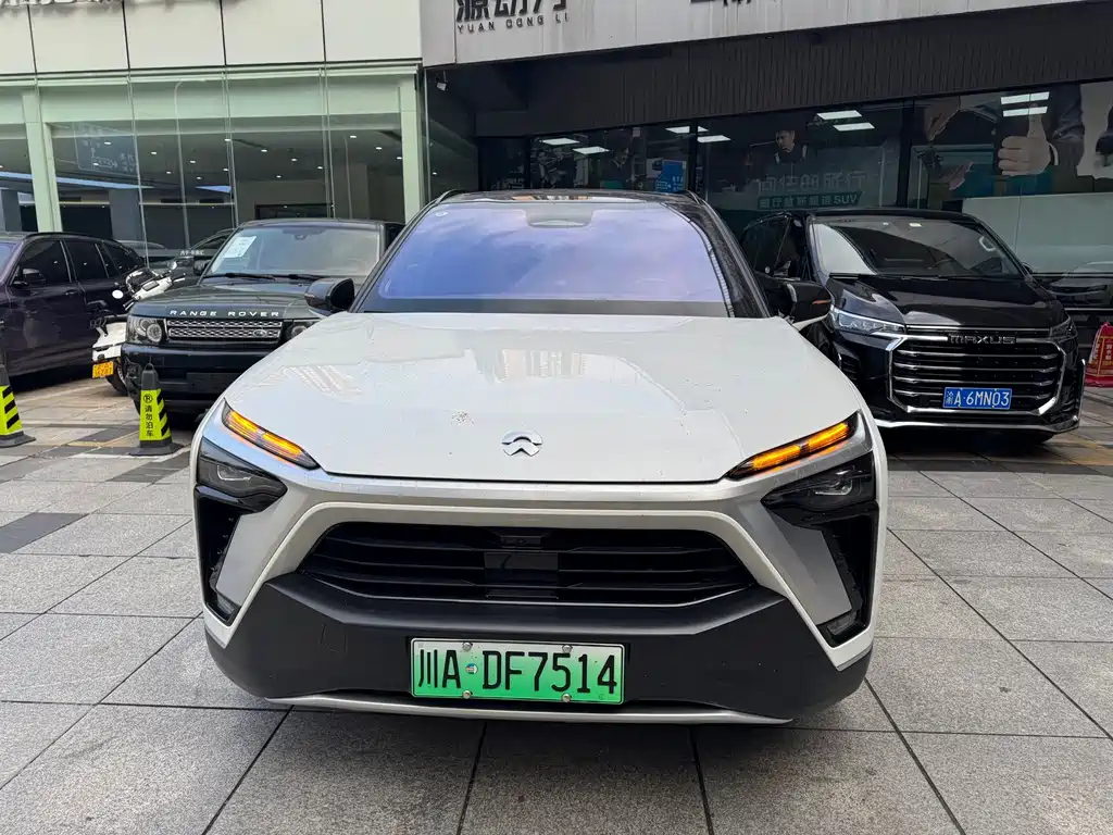 NIO ES8 — миниатюра 2