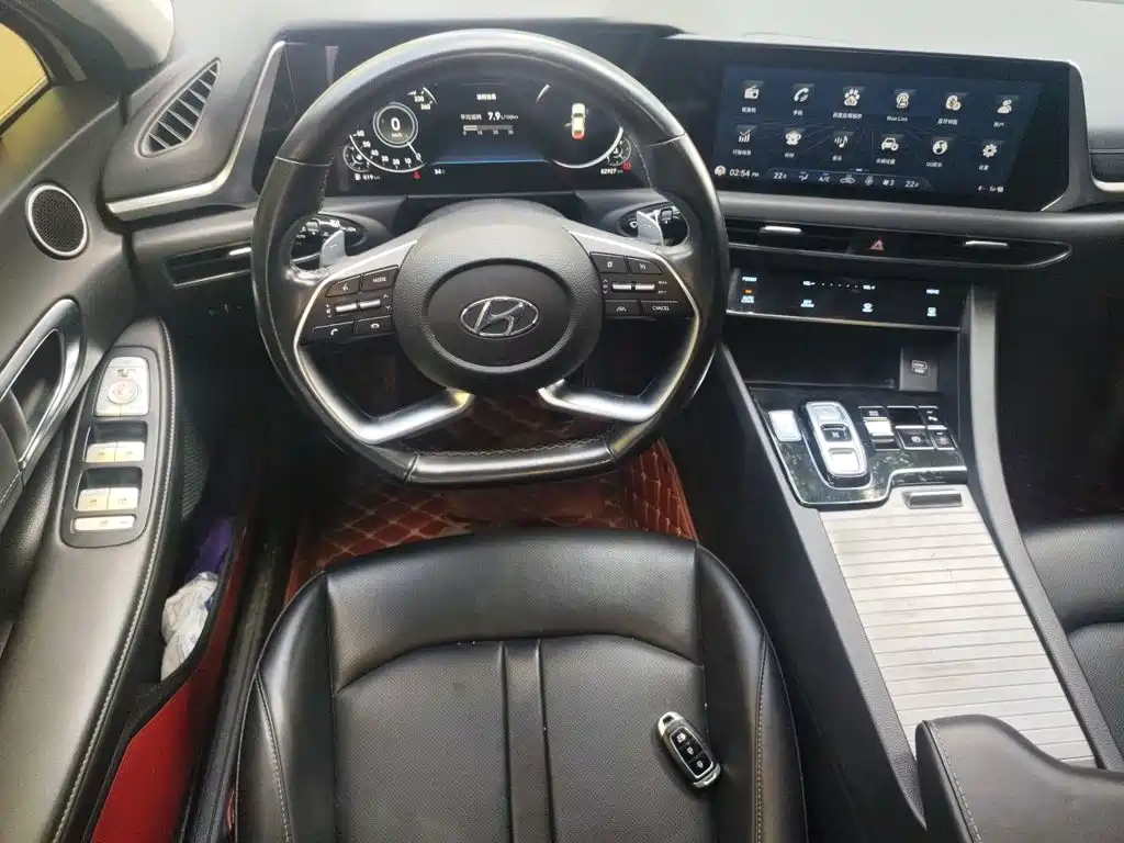 Hyundai Sonata — миниатюра 11