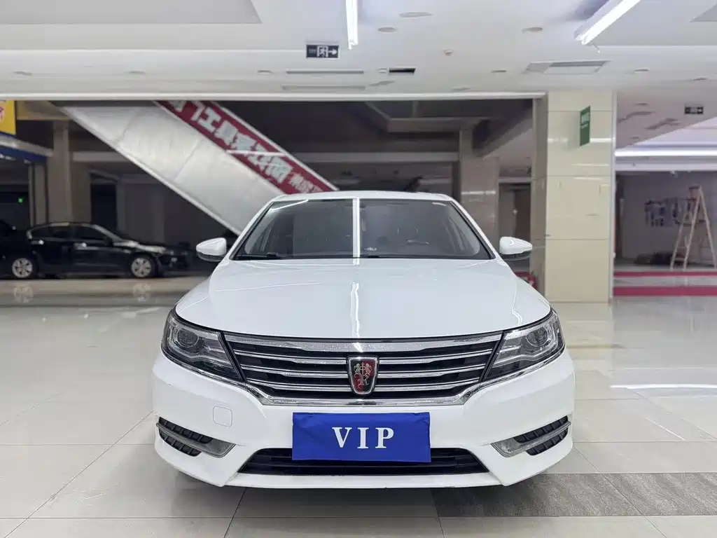 Roewe i6 Classic — миниатюра 2