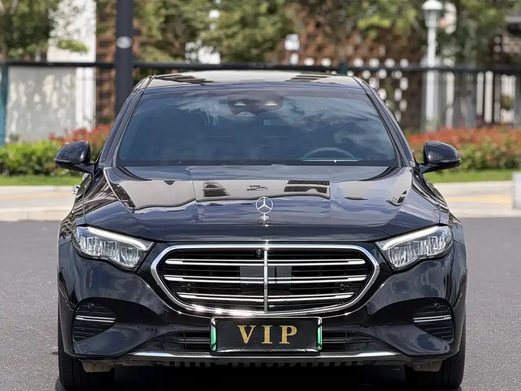 Mercedes-Benz E-Class New Energy — миниатюра 2