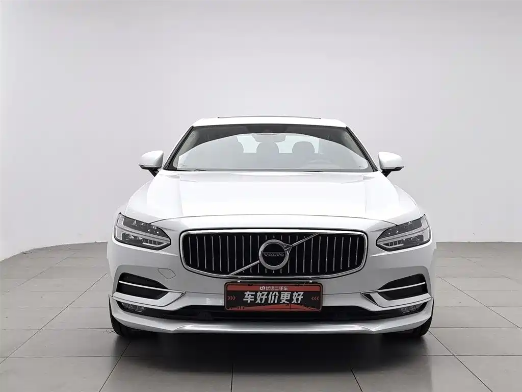 Volvo S90 2019 T5