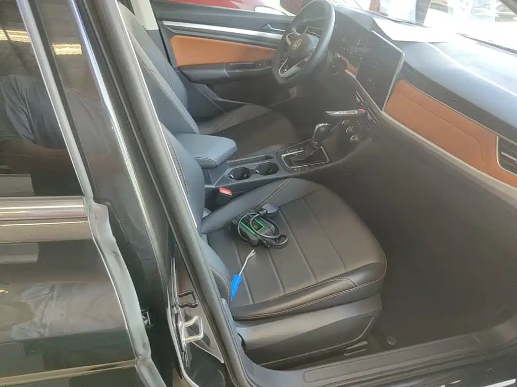 Volkswagen Bora — миниатюра 25