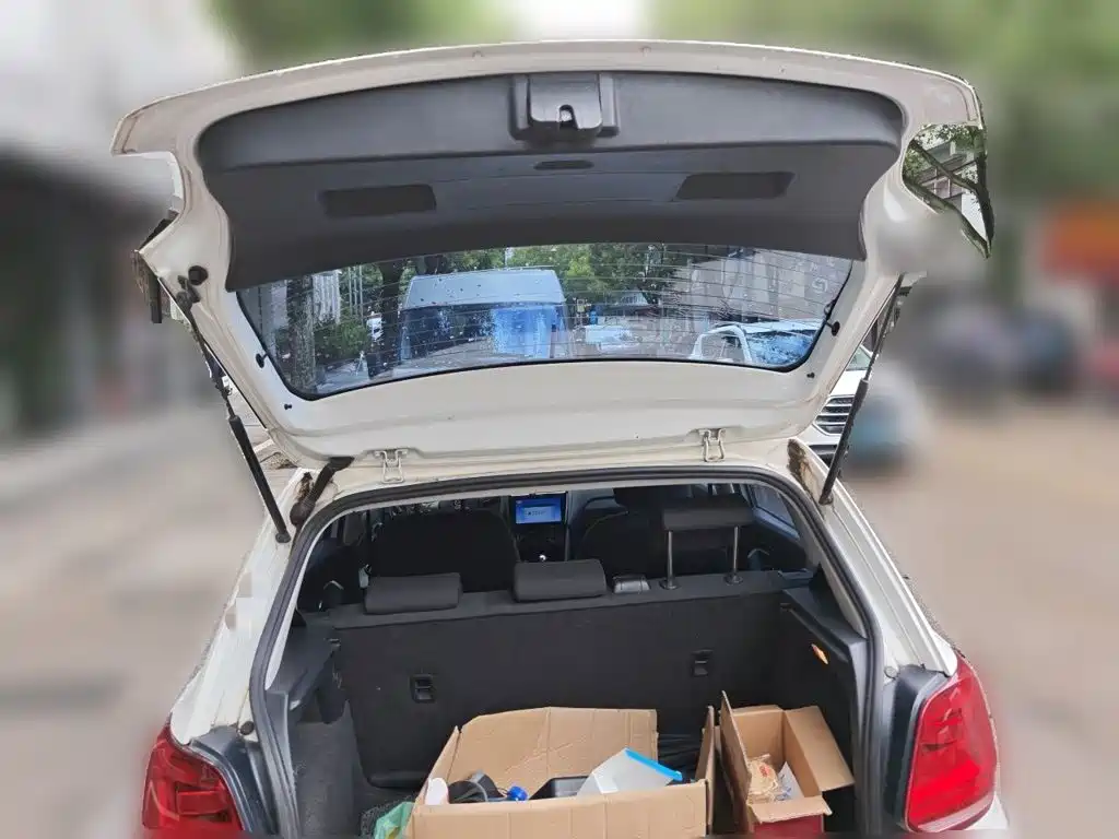 Volkswagen Polo — миниатюра 10