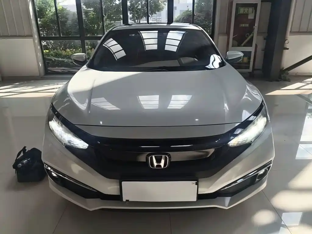 Honda Civic — миниатюра 3