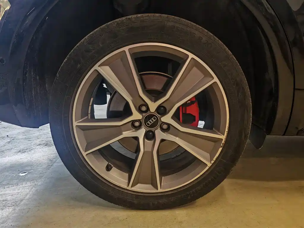Audi Q5L Sportback — миниатюра 20