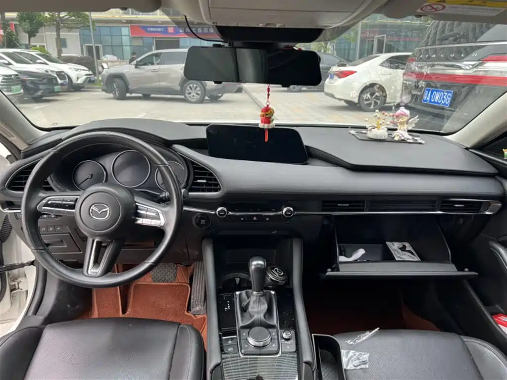 Mazda 3 Axela — миниатюра 7