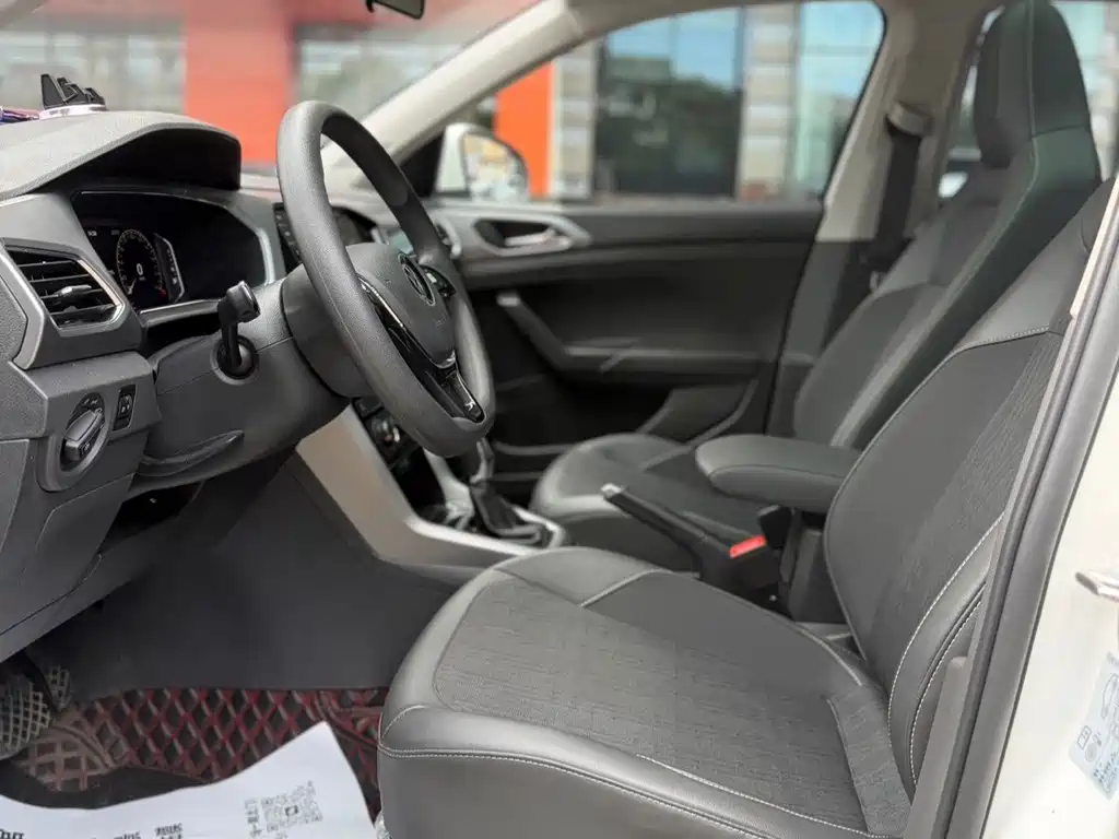 Volkswagen T-Cross — миниатюра 9