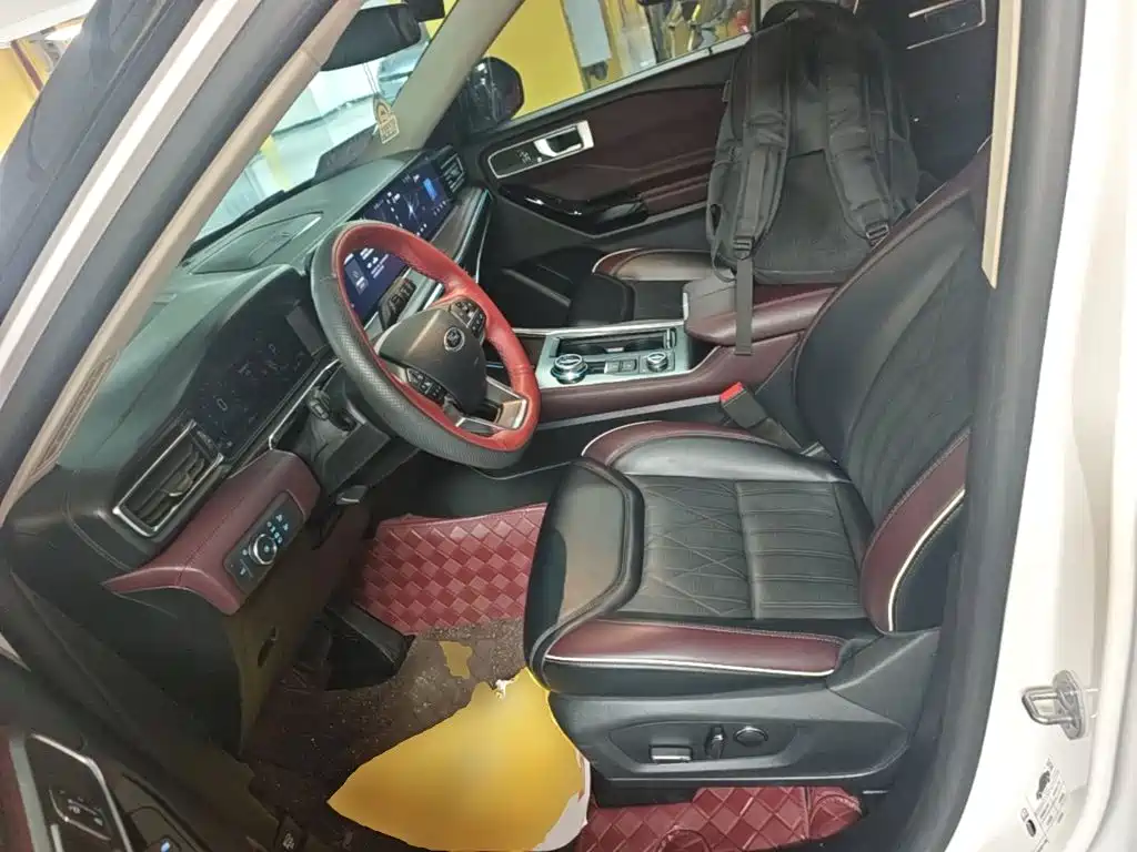 Ford Explorer — миниатюра 15