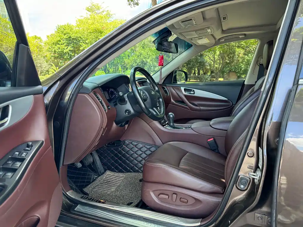 Infiniti QX50 — миниатюра 8