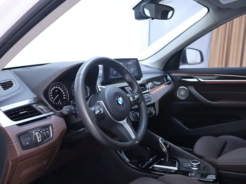 BMW X1 — миниатюра 11