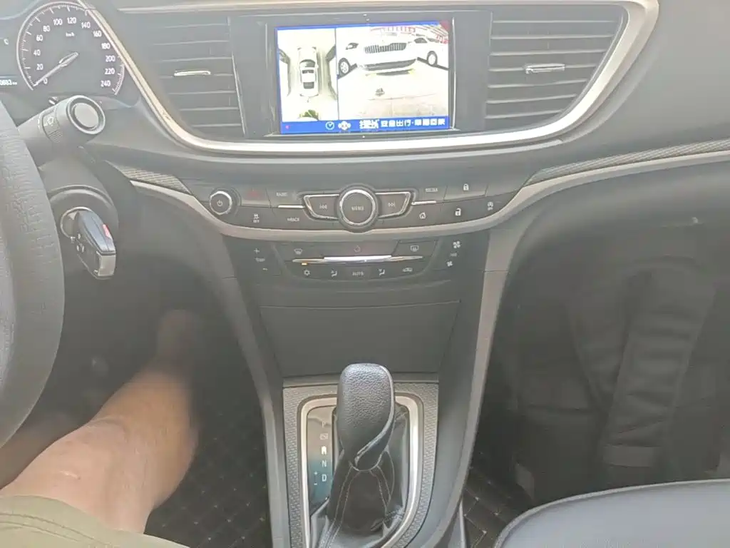 Buick Excelle — миниатюра 14