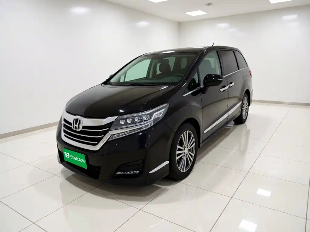 Honda Elysion 2016 2.4L Luxury Edition