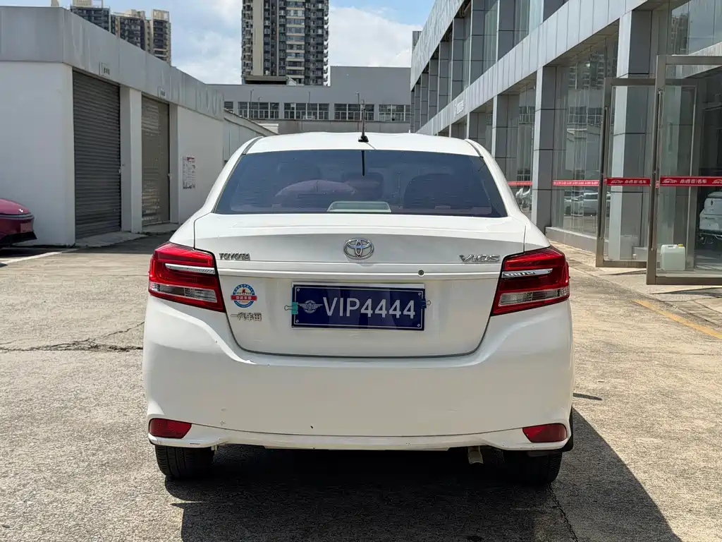 Toyota Vios — миниатюра 7