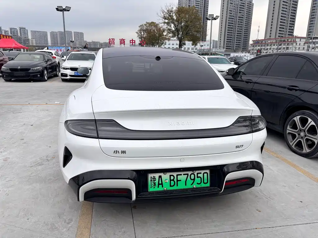 XIAOMI CAR XIAOMI SU7