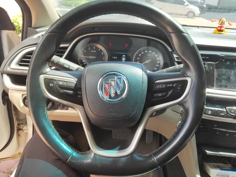 Buick Excelle — миниатюра 15